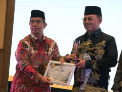 Kapolda Sumbar terima Penghargaan dari Baznas