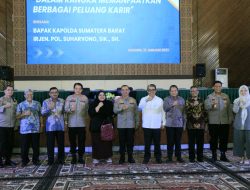 Kapolda Sumbar beri Motivasi kepada calon wisudawan Mahasiswa Unand