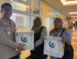 Polda Sumbar berbagi Paket Lebaran kepada Wartawan