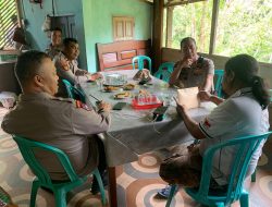 Dirbinmas Polda Sumbar kunjungi Korban Tanah Longsor di Sawahlunto, Salurkan Sejumlah Bantuan