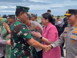 Kapolda Sumbar Sambut Kedatangan Kapolri dan Panglima di Bandara Internasional Minangkabau