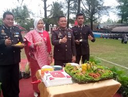 HUT Bhayangkara Ke-77, Polres Pasaman Barat Berikan Penghargaan Warga Peduli Kamtibmas