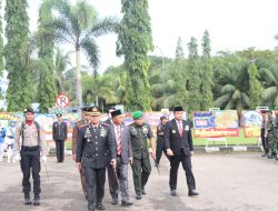Di Halaman Kantor Bupati, Polres Dharmasraya gelar Upacara Peringatan Hari Bhayangkara ke-77