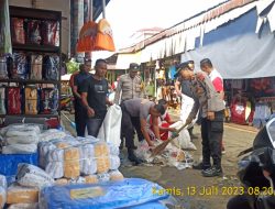 Kegiatan Goro dalam rangka peduli lingkungan bersama masyarakat di Wilkum Polres Dharmasraya