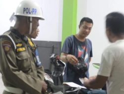 Satpol PP lakukan Pengawasan terhadap Kosan dan Penginapan di Padang