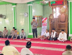 Kapolres Dharmasraya sampaikan pesan Kamtibmas saat Jumat Curhat