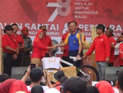 Sinergitas dalam Meriahkan HUT RI ke-78, Kapolres Dharmasraya bersama Forkopimda ikuti Jalan Santai