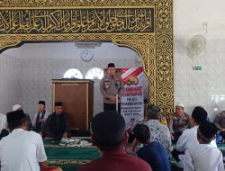 Jumat Curhat di Mesjid Nurul Ikhlas, Polres Dharmasraya berikan Pesan-pesan Kamtibmas