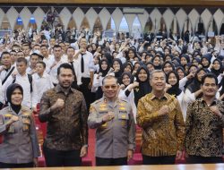 Kapolda Sumbar berikan Pembekalan kepada Mahasiswa Baru di Universitas Baiturahmah