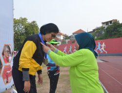 Polwan Polres Salatiga Usia 56 tahun Sabet 4 Medali Kejurnas Atletik Master IX Tahun 2023