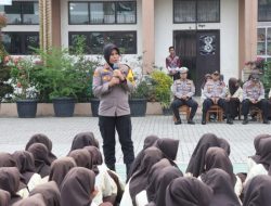 Gelorakan Kampanye Anti Perundungan, Kapolresta Bukittinggi di SMPN 1 Banuhampu