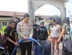 Sambut Hari Jadi Humas Polri ke 72, Bidhumas Polda Sumbar Gelar Bakti Sosial