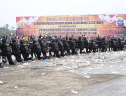 Upacara Latihan Simulasi Sispamkota Operasi Mantap Brata 2023-2024, Ini Penekanan Kapolda Sumbar