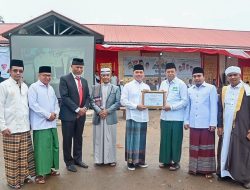 Kapolda Irjen Pol Suharyono Hadiri Hari Santri 2023, Terima Penghargaan dari PWNU Sumbar