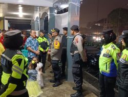 Pastikan keamanan saat malam Misa Kapolres padang panjang kontrol ke Gereja di Kota Padang Panjang