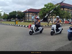 Kapolres Dharmasraya dan Kasat Lantas Melakukan Patroli Ramah Lingkungan