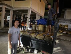 Cegah Kelangkaan BBM, Gabungan Unit Tipidter dan Tim Opsnal Macan Kumbang Polres Pessel Amankan Mobil L300 Mengangkut 1.736 Liter Solar