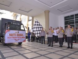 Kapolda Jambi Lepas Bansos Presisi Untuk Negeri