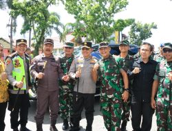 Kapolda Sumbar Monitoring pelaksanaan pemungutan suara disejumlah TPS di Kota Padang