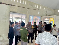 Kapolres Dharmasraya dan Pejabat Utama kembali Pantau Proses Rekapitulasi Surat Suara di PPK Kabupaten Dharmasraya