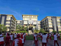 Polda Sumbar Gelar Senam Rutin: Meningkatkan Kesehatan dan Semangat Kepolisian