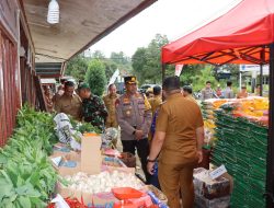 Kapolres Kep Mentawai Pastikan Gerakan Pangan Murah tepat Sasaran kepada Masyarakat yang membutuhkan