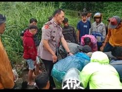 Waka Polres Padang Panjang Pimpin Evakuasi Korban Hanyut