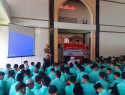 Satbinmas Polres Agam berikan Penyuluhan di SMA 2 Lubuk Basung