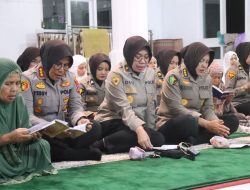 Tim SSDM Polri Gelar Kegiatan Trauma Healing Berupa Kegiatan Yasinan Guna Memulihkan Mental dan Meringankan Beban Korban Terdampak Banjir Lahar Dingin Marapi