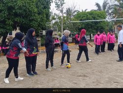 Sambut HUT Bhayangkara ke-78, Kapolres Dharmasraya Resmi Buka Perlombaan Bola Volly