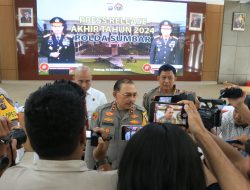 Kapolda Sumbar Pimpin Press Release Akhir Tahun, Laka Lantas Turun ditahun 2024