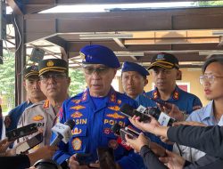 Polri Turun Tangan Bantu Evakuasi dan Penanganan Banjir di Jabodetabek