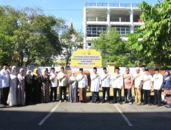 Kapolda Sumbar Laksanakan Penyerahan dan Pemotongan Hewan Qurban Polda Sumbar 1446 H