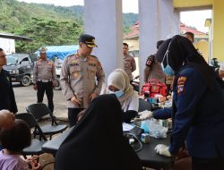 Polres Solok Selatan Hadirkan Senyum Sehat di Hari Pasar: Pemeriksaan Gratis Warnai HUT Bhayangkara ke-79
