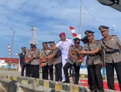 Kapolres Kep. Mentawai Pimpin Upacara Tabur Bunga Dalam Rangka Hut Bhayangkara Ke- 79