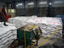 Polisi Bongkar Praktik Gula Oplosan Tak SNI di Banyumas