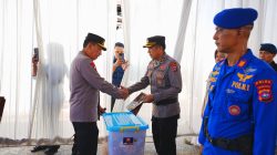 Wujud Empati, Kapolri Beri Bantuan kepada Anggota Polri Korban Bencana di Sumbar